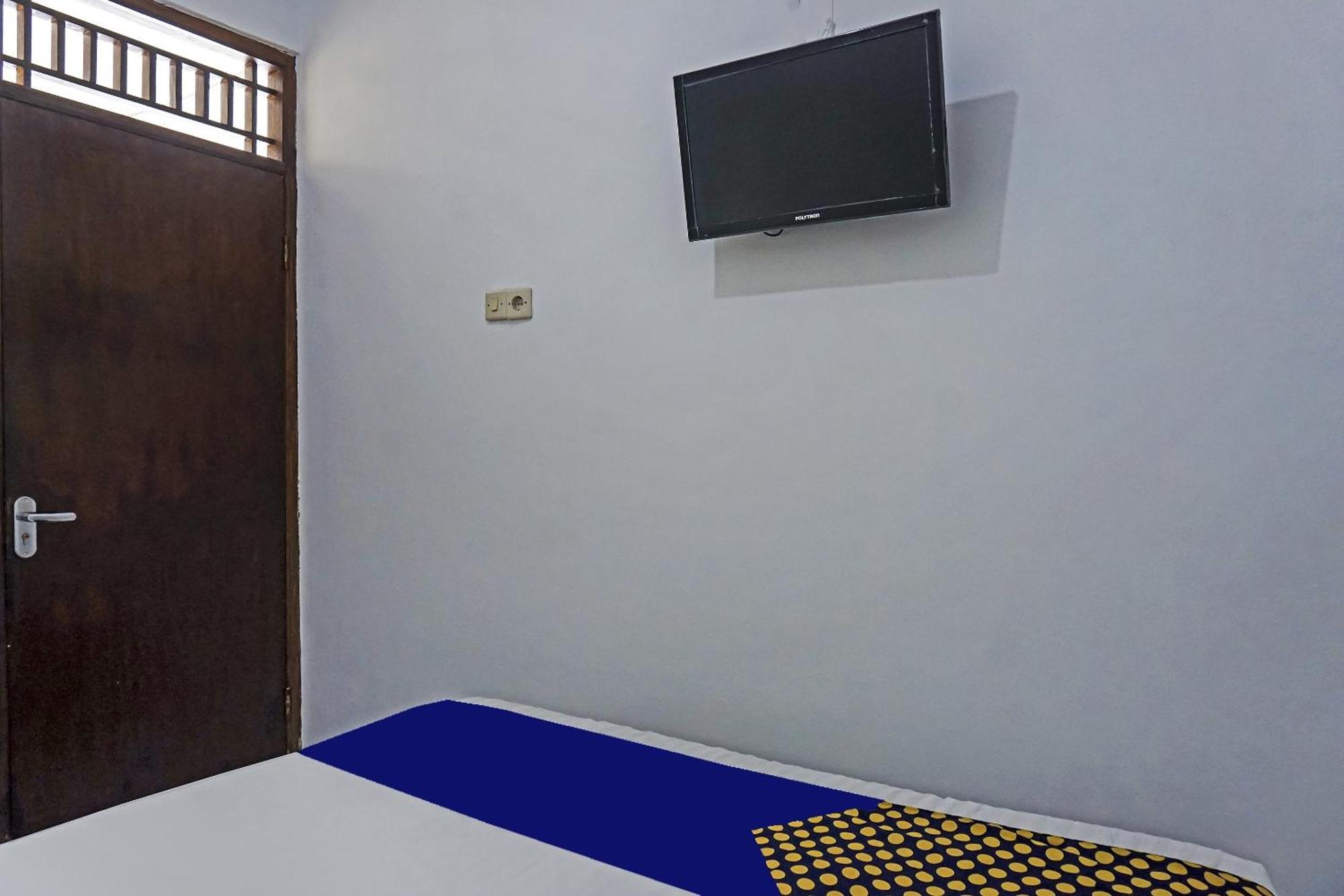 Oyo 90928 Wisma Asri Putra Syariah Bogor Exterior photo
